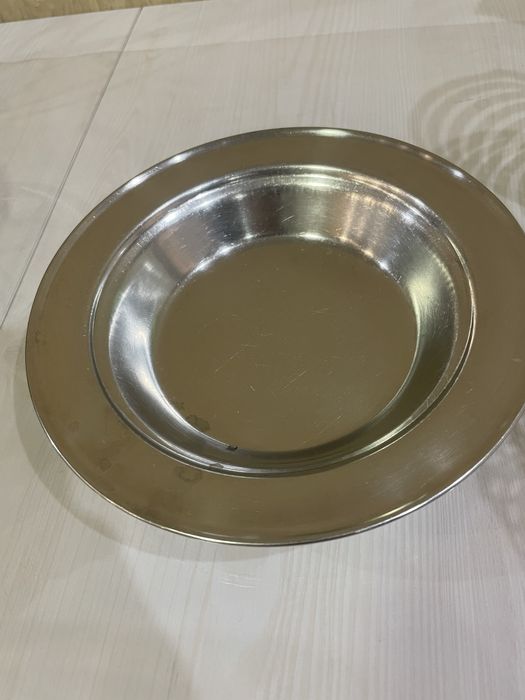 Продам посуду в отличном состоянии