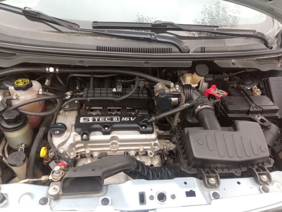 Спарк 2014 йил 3 позиция сотилади.