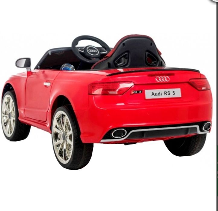 Mașinuță copii audi rs5