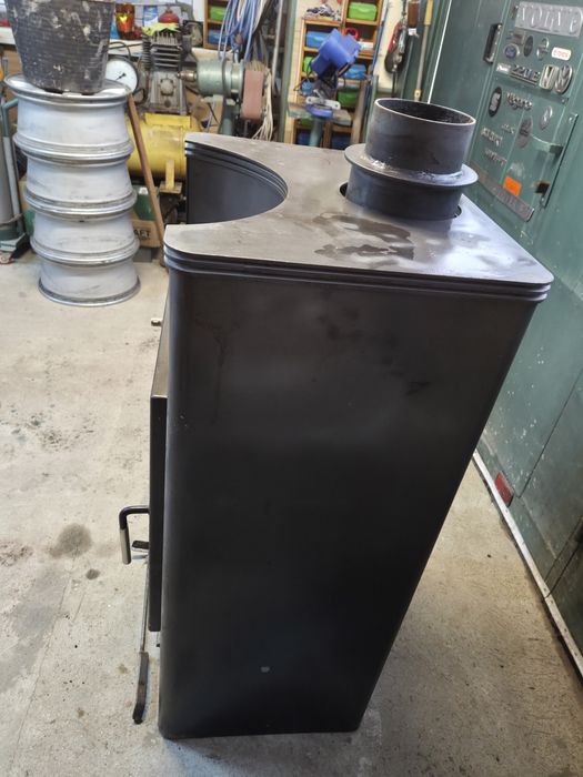 Камина с водна риза 14kW