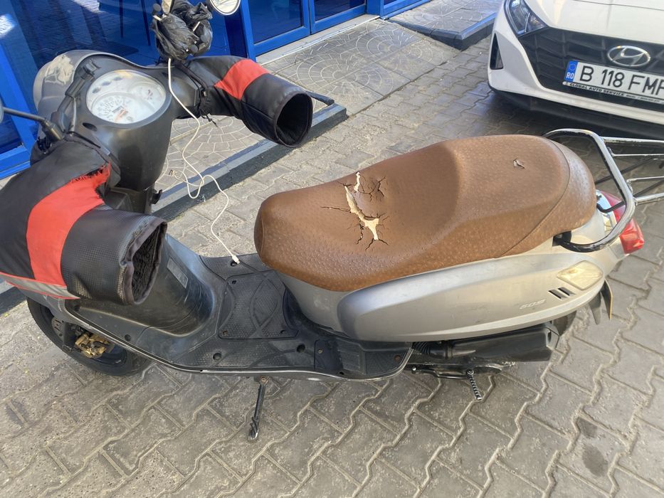 Scuter sym fiddle 2 2009 fara permis!