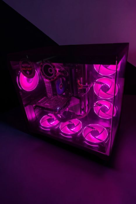 PC Gaming RGB Panoramic – Perfect pentru Gaming & Streaming