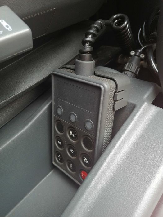 Autoutilitara Iveco eurocargo 80E220 duba.