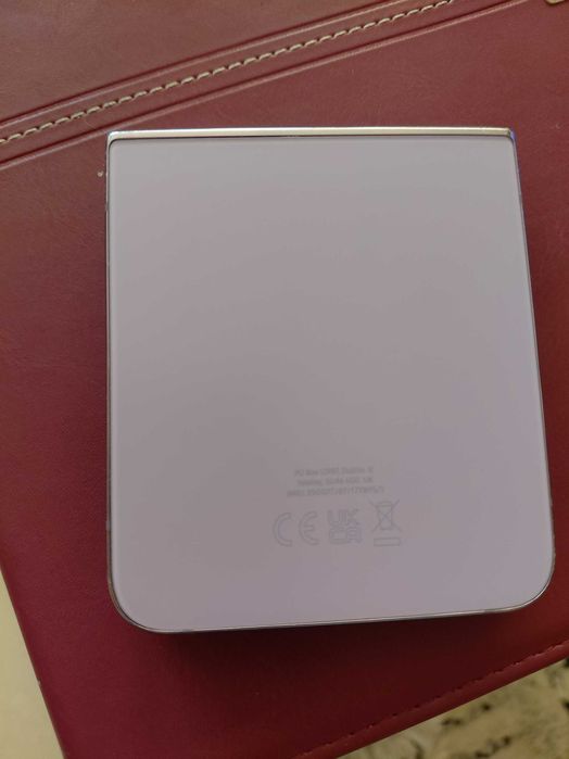 Самсунг галакси з флип 4 развален дисплей