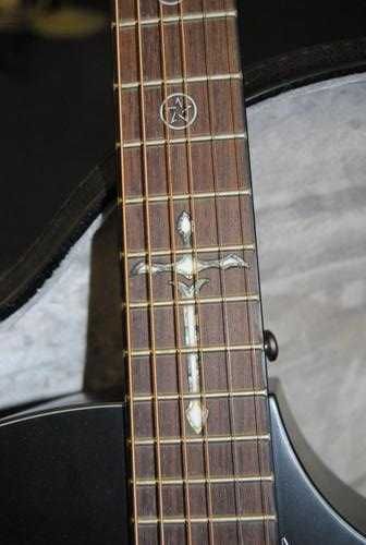 електро-акустична китара cort