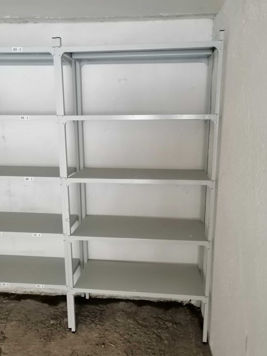 Продам металлические стеллажи