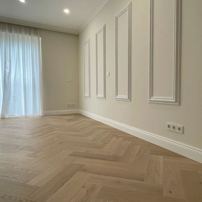 Укладка ламината, кварцвинила