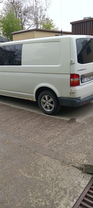 T5 1, 9 diesel 6+1 locuri
