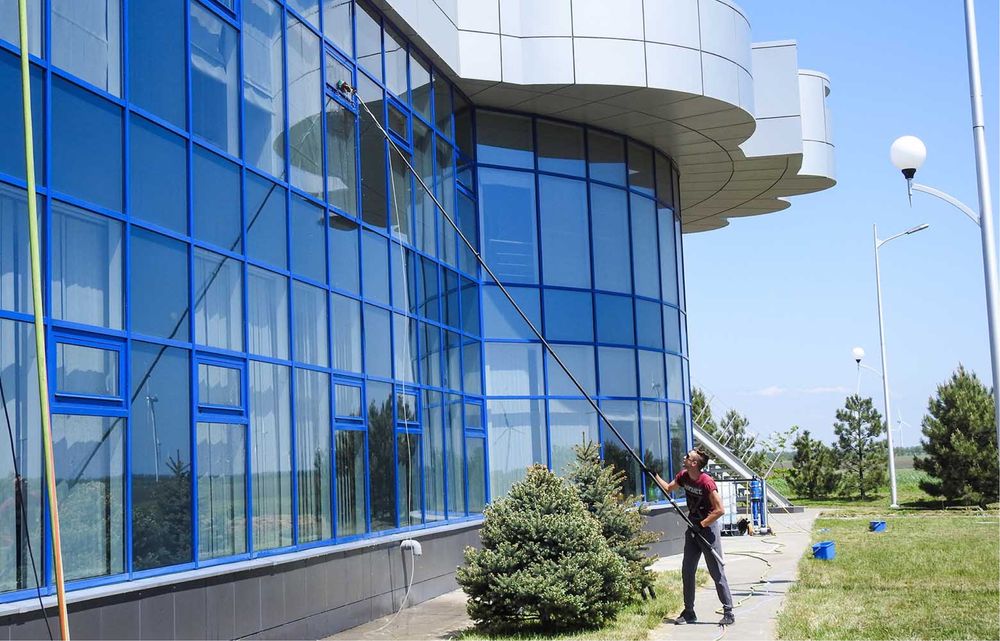 Мойка фасадов и окон