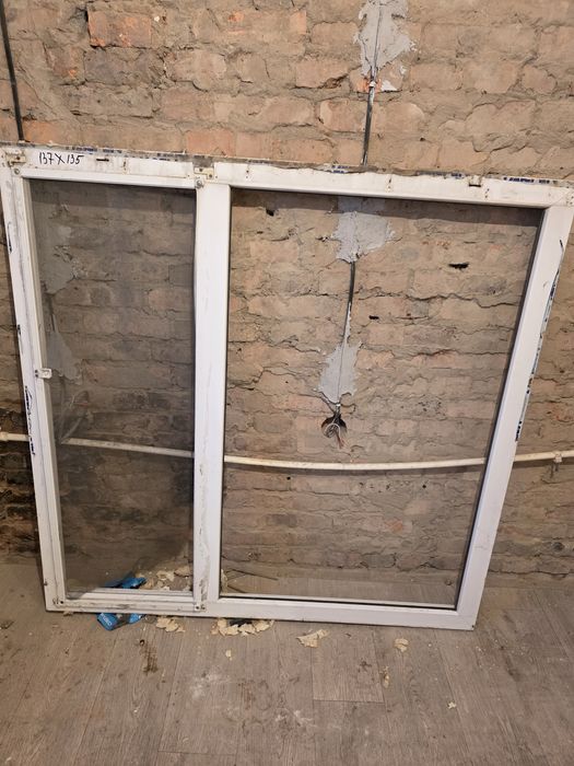 Продам пластиковые окна б/у