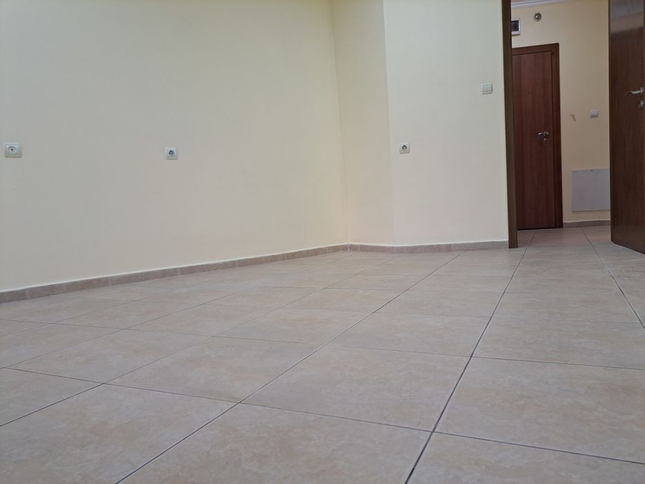 Дава се под наем Ателие в София, Зона Б-5-3 - 32 кв.м за 350 € - Снимка #8