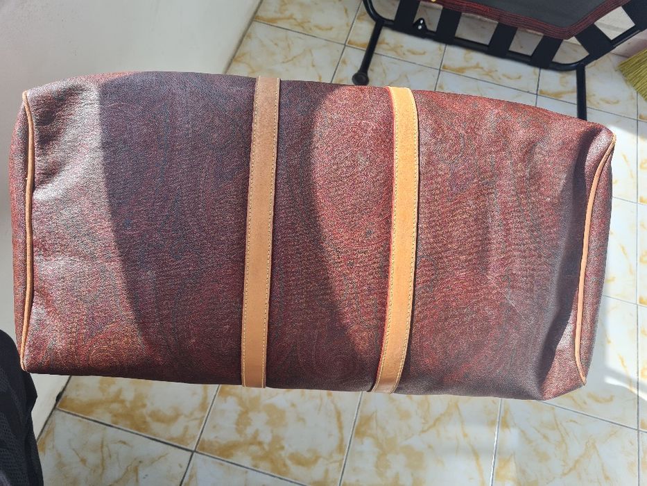 Продавам Марков Италиански кожен сак"ETRO"