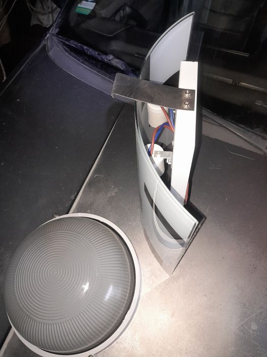 Продам 3 люстра за всё 10000т