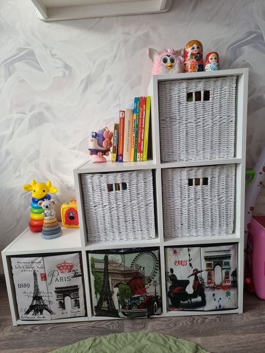 Продам стеллаж лесенка детский.