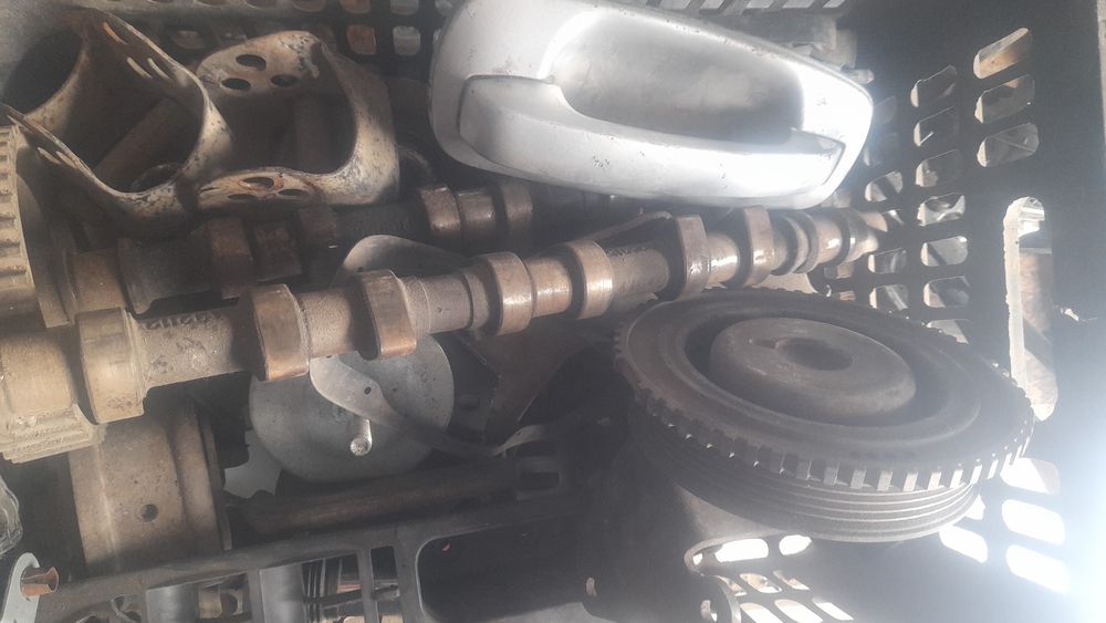 Продам запчасти от приоры