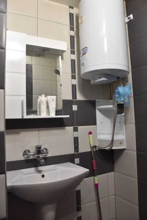 Продава се Тристаен апартамент в Бургас, Меден рудник - зона Б - 61 кв.м за 1968 €/кв.м - Снимка #5