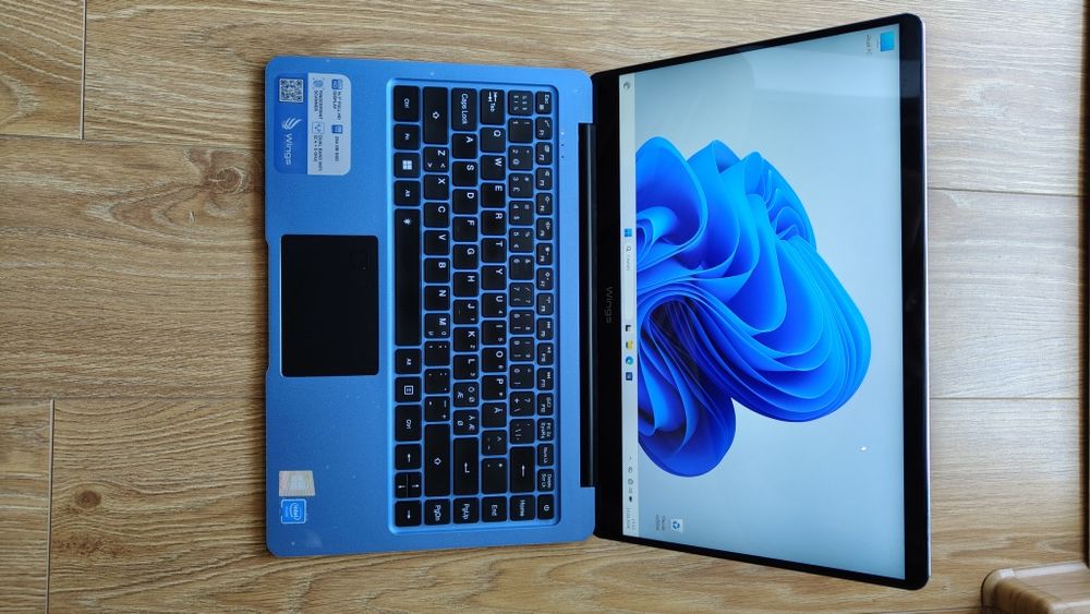 Laptop 14 inch / 8 GB RAM / ssd 128 GB/