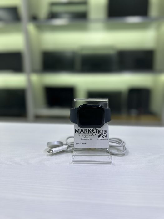 Apple Watch  series 8  45mm