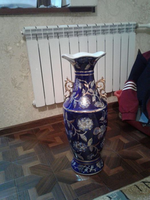 Чайный сервиз, вазы