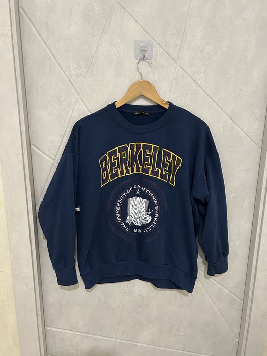 Бомбер и толстовки