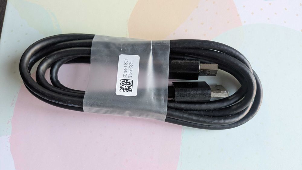 Кабел DisplayPort -> DisplayPort от монитор Dell