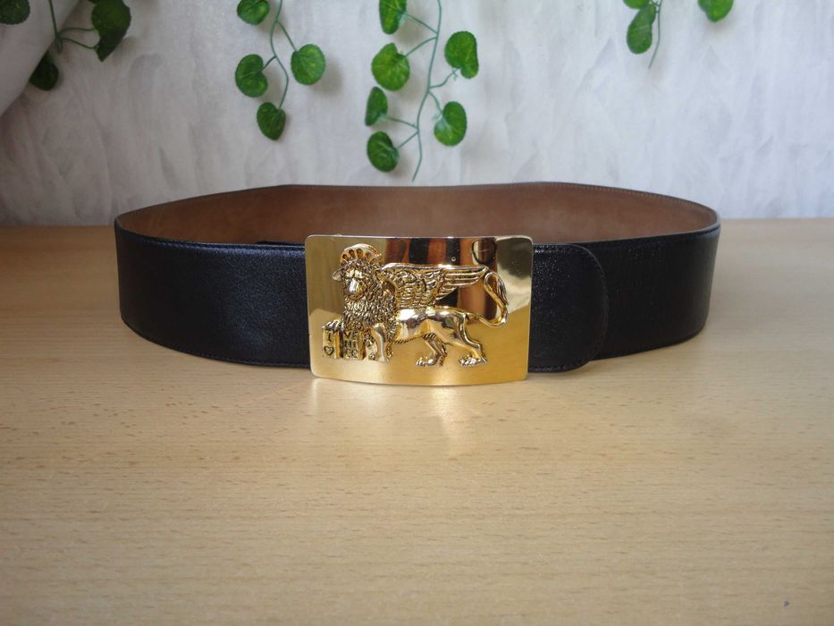 Moschino винтидж оригинален дамски колан