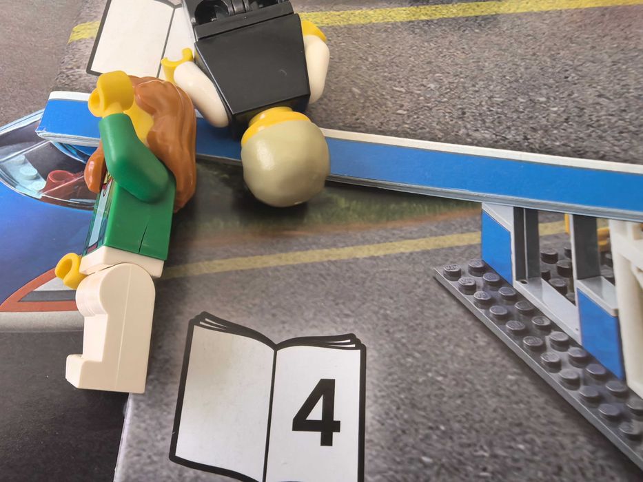 LEGO City 60104 Пътнически терминал