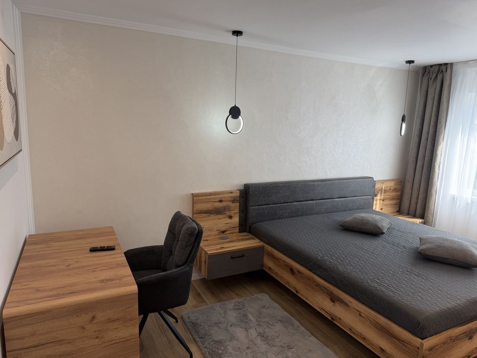 Apartament cu 3 Camere | Prima Chirie
