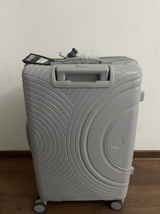 Чемоданы большой