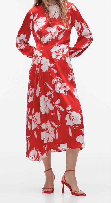 Красива червена бяла рокля сатинирана ZARA нова