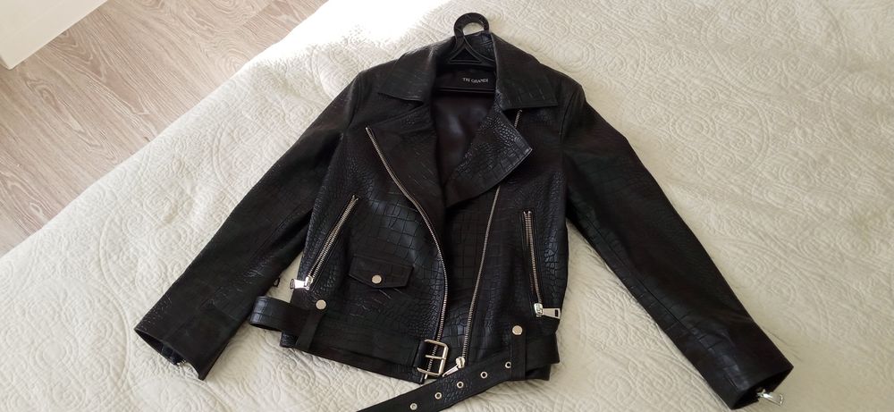 Продам косуху кожанную