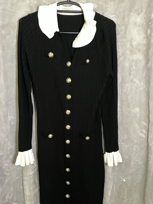 Элегантное чёрное платье