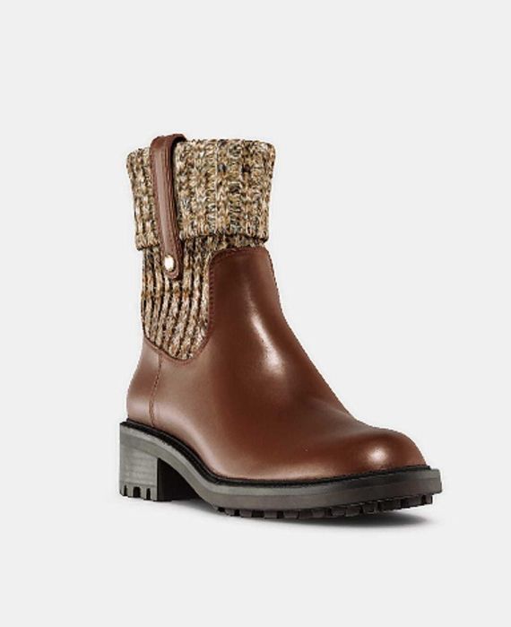 Cizme ZARA flat ankle