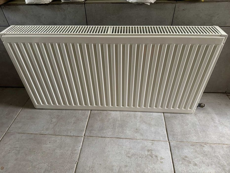 Панелен радиатор – използван, но изправен