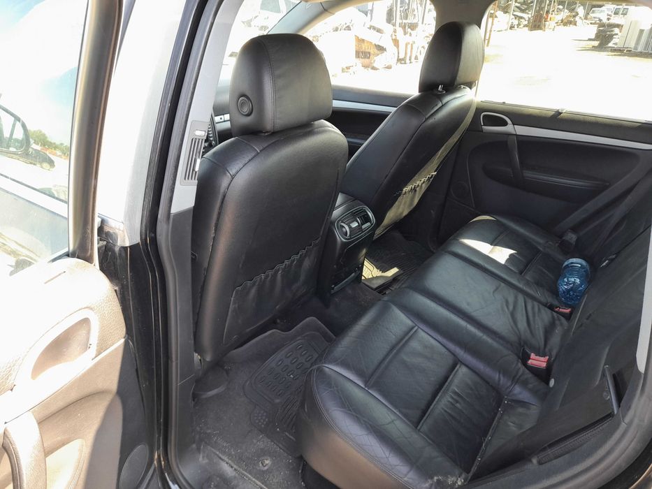 На части! Porsche Cayenne 3.2i VR6