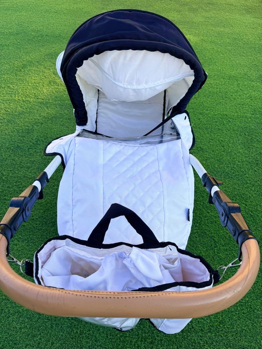 Детская коляска Carino