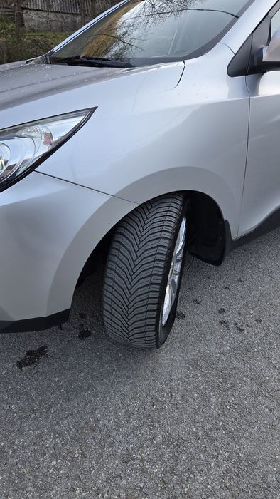 Hyundai ix35. 184CP