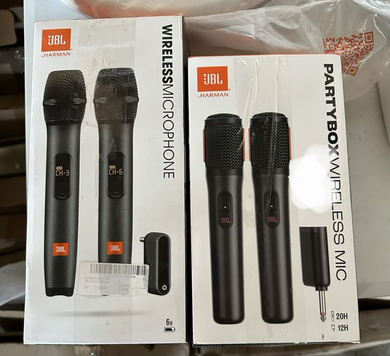 Microfoane JBL – NOI, desigilate