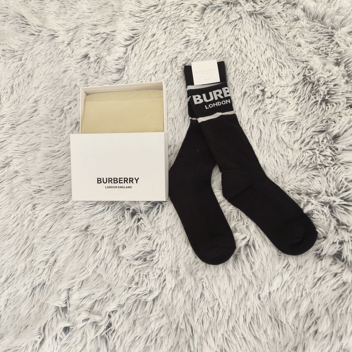 HERON PRESTON и BURBERRY чорапи различни модели и цветове НОВИ