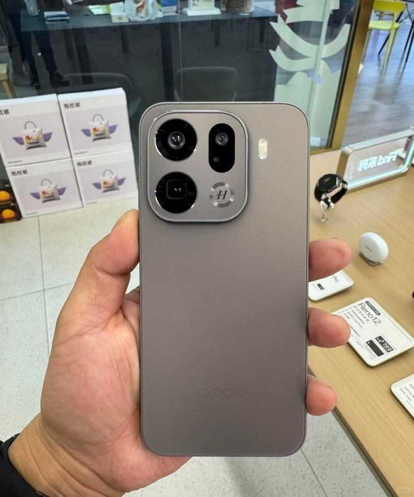 Oppo Find X9 Dual sim + e-sim глобален 7025mAh 2г. гаранция