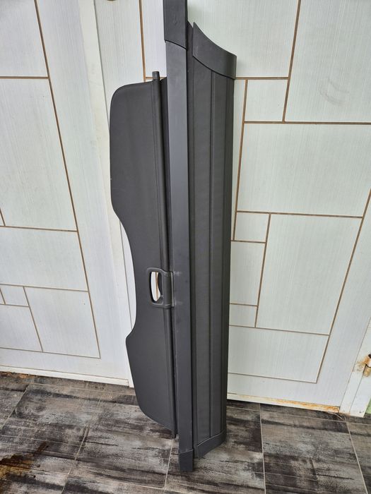 Щора за багажник на Форд фокус 2006г/ . Щората е перфектна .оригинална