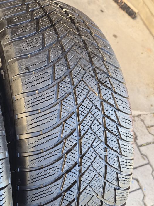 285 45 21Bridgestone