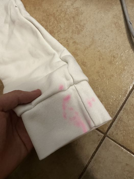 Худи Celine със лек дефект