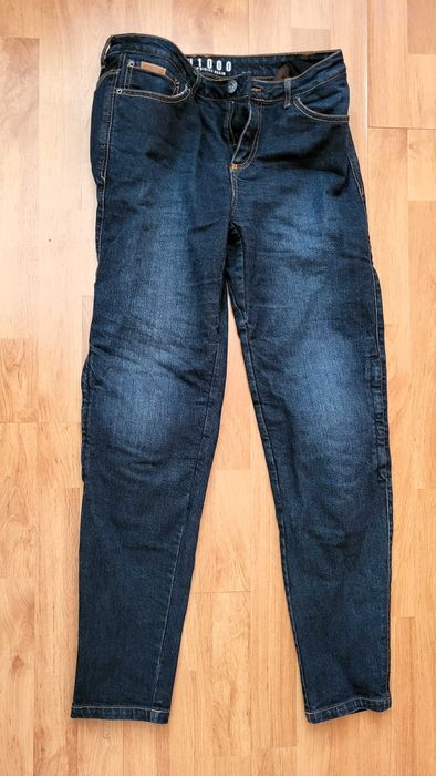 Дамска мото екипировка