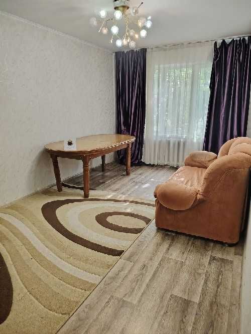 3-комнатная квартира · 66 м² · 1/5 этаж, Чайковского — Маметовой