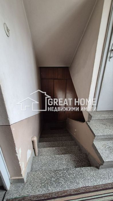 Продава се Многостаен апартамент в Търговище, Център - 215 кв.м за 712 €/кв.м - Снимка #7