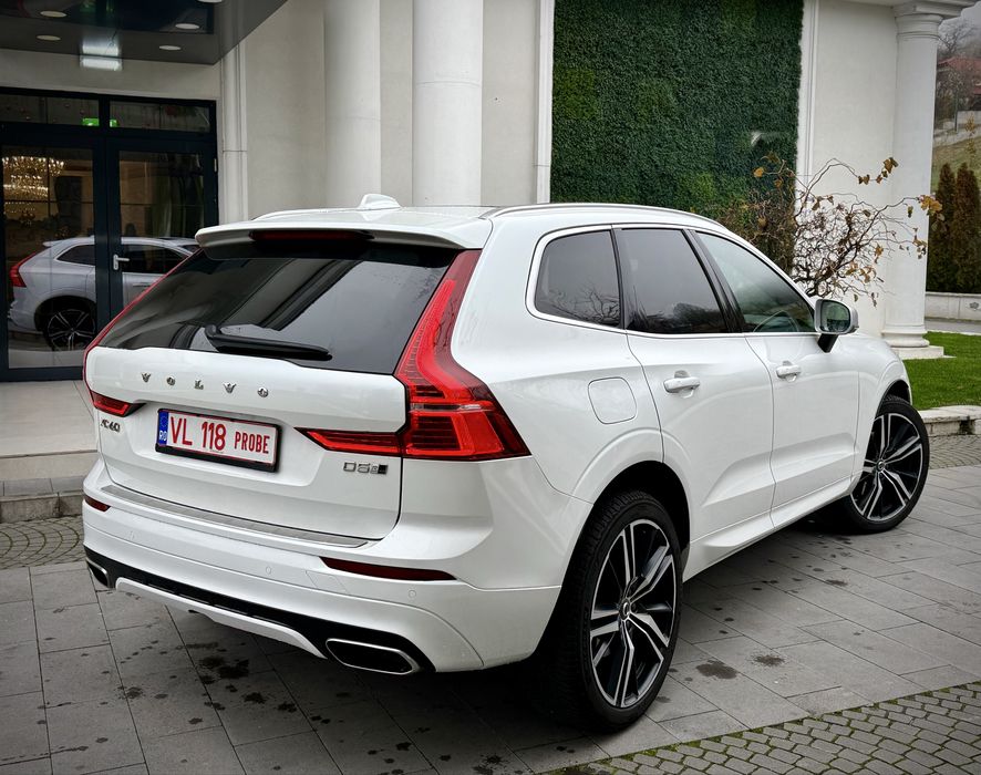 Volvo XC60 R-Design D5 235 CP AWD Full Option! Garantie 1 An !