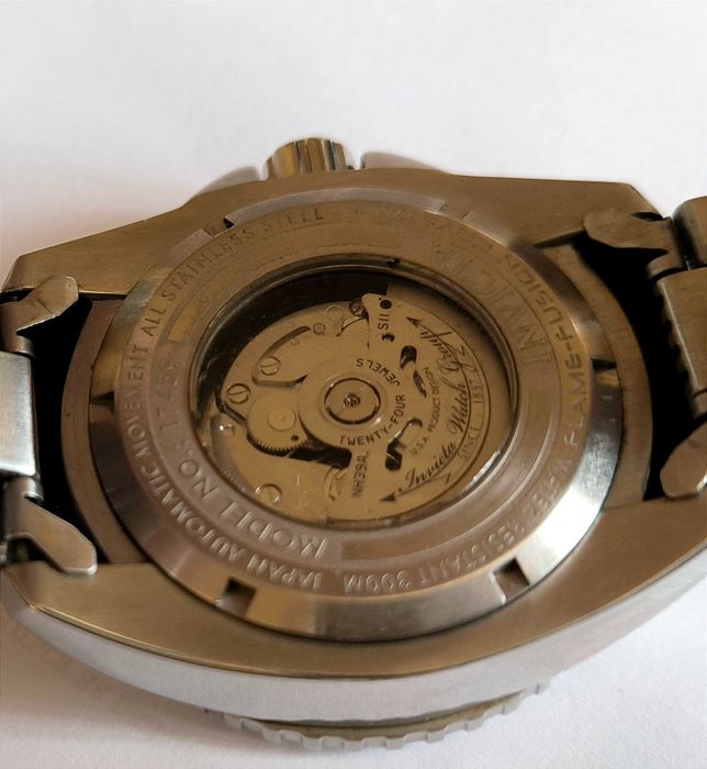 INVICTA Pro Diver Open Heart automatic 24 jewels by Seiko wr 300m