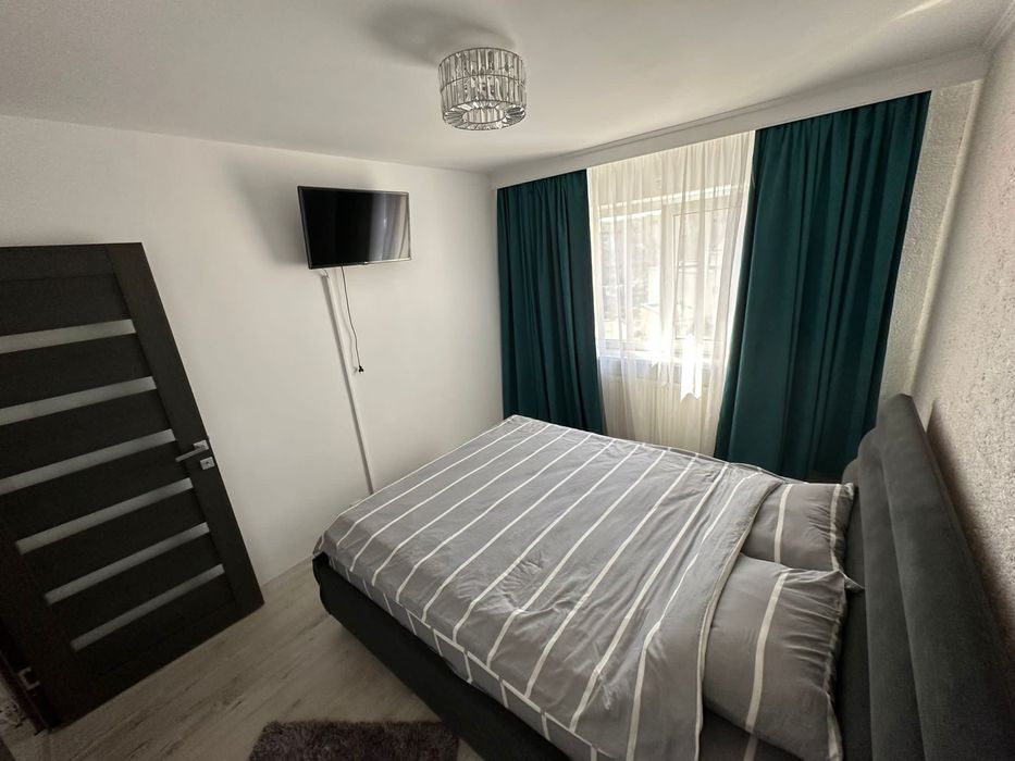 Regim hotelier Inchiriez apartament lux nou renovat langa Arges Mallin