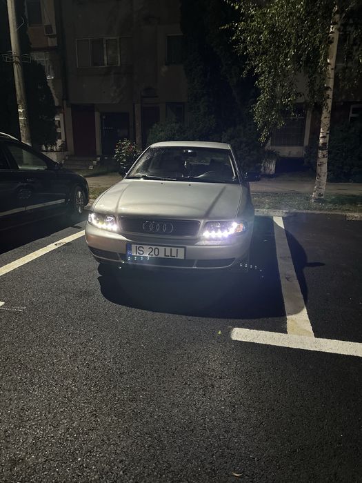 Audi A4 B5 1995, 1.6 benzina.